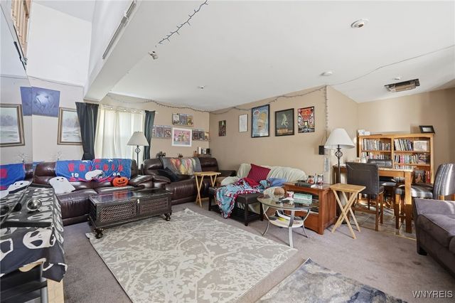 45 Crane Street, Lancaster, NY 14043