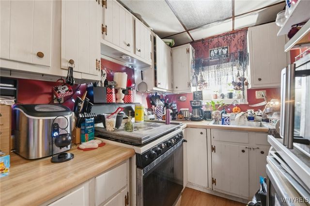 45 Crane Street, Lancaster, NY 14043