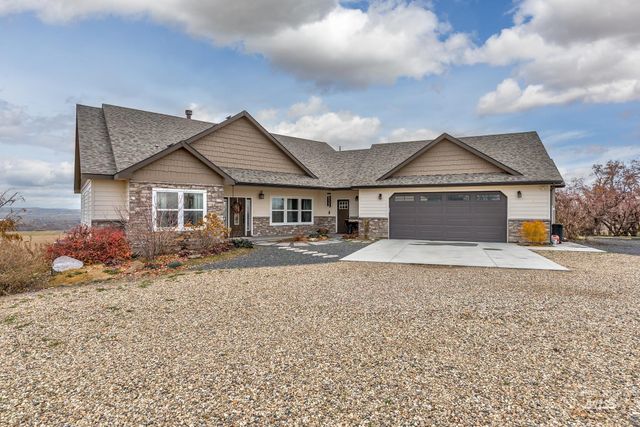 5631 Sunset, Fruitland, ID 83619 property photo