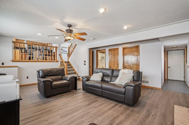 4168 Countryview Drive, Eagan, MN 55123