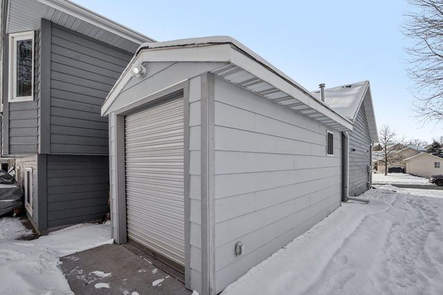 4168 Countryview Drive, Eagan, MN 55123