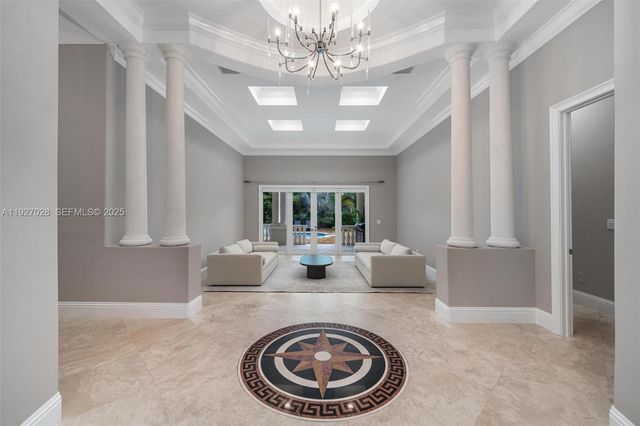 6890 SW 94th Street, Pinecrest, FL 33156