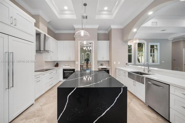 6890 SW 94th Street, Pinecrest, FL 33156