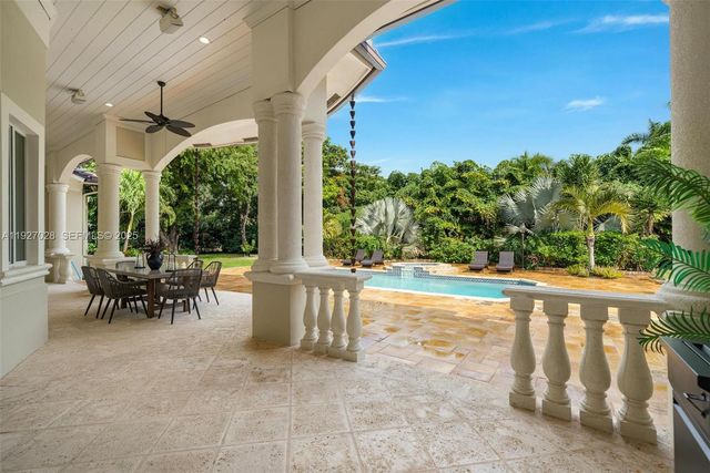 6890 SW 94th Street, Pinecrest, FL 33156