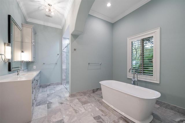 6890 SW 94th Street, Pinecrest, FL 33156