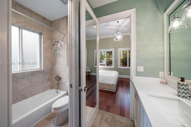 6890 SW 94th Street, Pinecrest, FL 33156