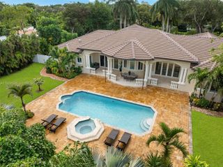 6890 SW 94th Street, Pinecrest, FL 33156