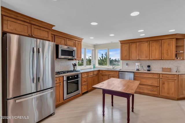1501 Ocean Avenue, Mantoloking, NJ 08738