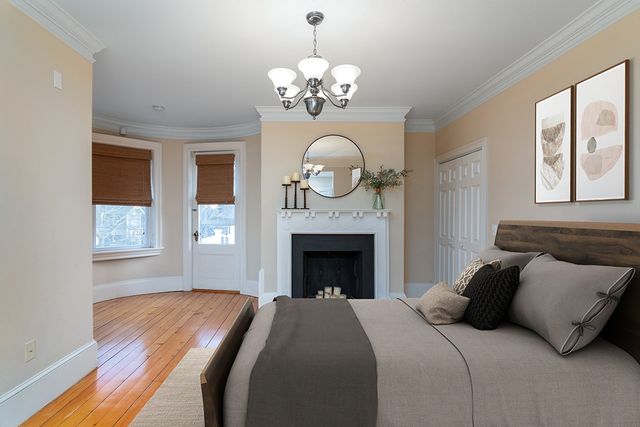 15 Humboldt Avenue, Providence, RI 02906