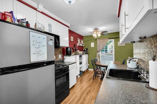 24775 Meadow Creek Drive, Harrison Twp, MI 48045