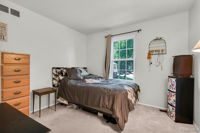 24775 Meadow Creek Drive, Harrison Twp, MI 48045
