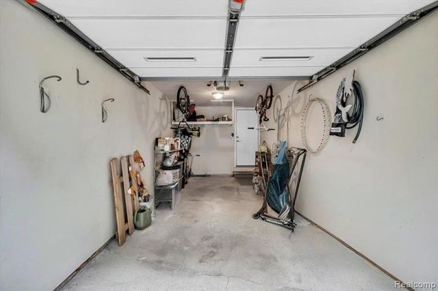 24775 Meadow Creek Drive, Harrison Twp, MI 48045