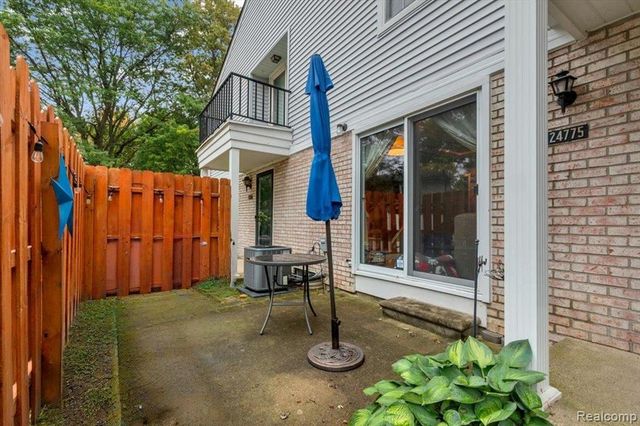24775 Meadow Creek Drive, Harrison Twp, MI 48045