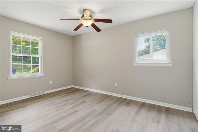 3012 LUMAR DR, Fort Washington, MD 20744