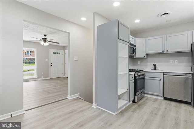 3012 LUMAR DR, Fort Washington, MD 20744