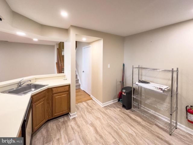 806 WHARTON RD, Mount Laurel, NJ 08054