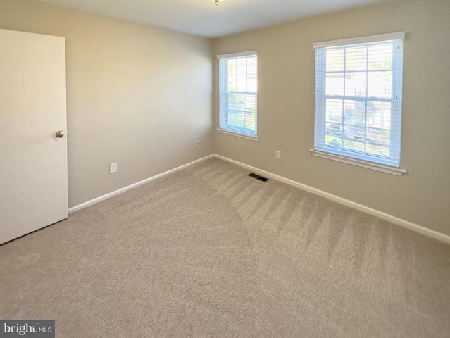 806 WHARTON RD, Mount Laurel, NJ 08054