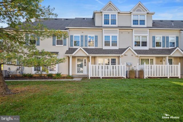806 WHARTON RD, Mount Laurel, NJ 08054