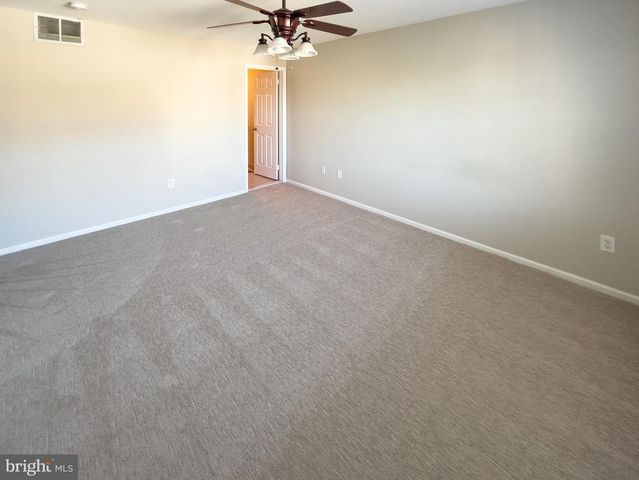 806 WHARTON RD, Mount Laurel, NJ 08054