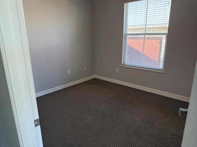 108 E Bagdad Ave Ave 400, Round Rock, TX 78664