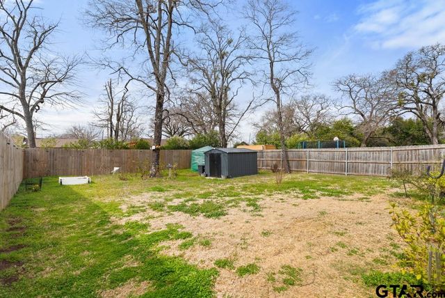 1207 South Lenox, Tyler, TX 75701