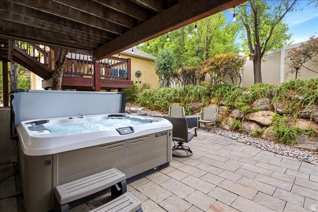 5343 S MORNING OAKS DR, Salt Lake City, UT 84123