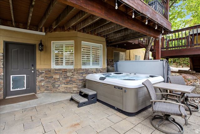 5343 S MORNING OAKS DR, Salt Lake City, UT 84123