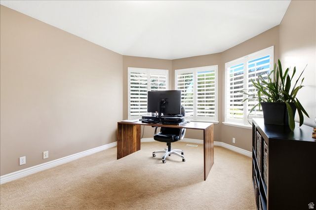 5343 S MORNING OAKS DR, Salt Lake City, UT 84123