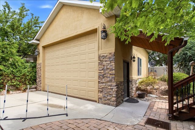 5343 S MORNING OAKS DR, Salt Lake City, UT 84123