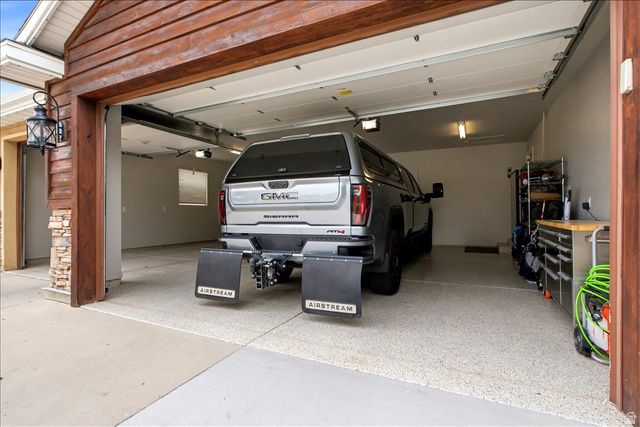 5343 S MORNING OAKS DR, Salt Lake City, UT 84123
