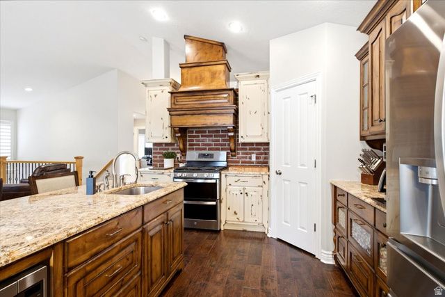 5343 S MORNING OAKS DR, Salt Lake City, UT 84123