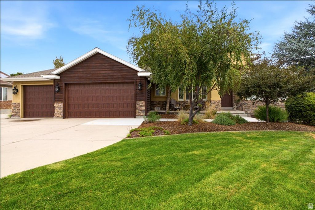5343 S MORNING OAKS DR, Salt Lake City, UT 84123