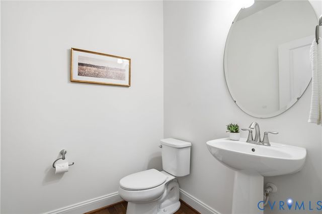 12348 S Crossing Dr, Manakin Sabot, VA 23103