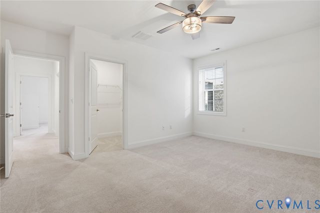 12348 S Crossing Dr, Manakin Sabot, VA 23103