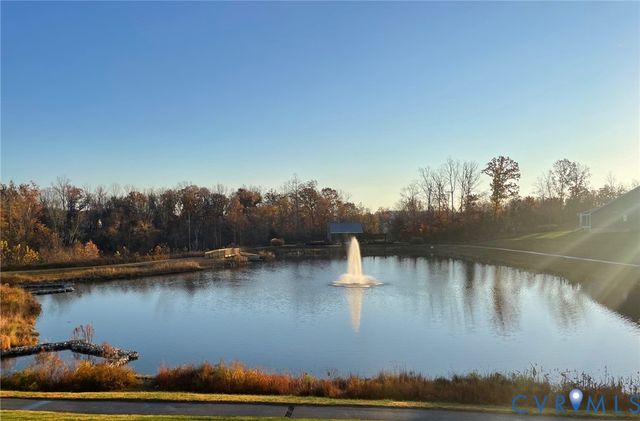 12348 S Crossing Dr, Manakin Sabot, VA 23103