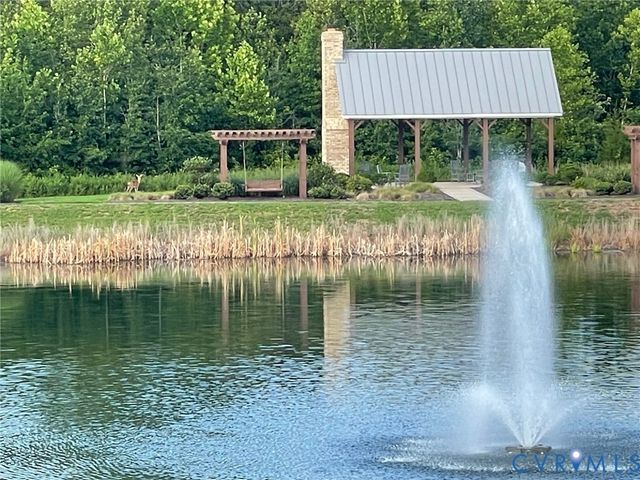 12348 S Crossing Dr, Manakin Sabot, VA 23103