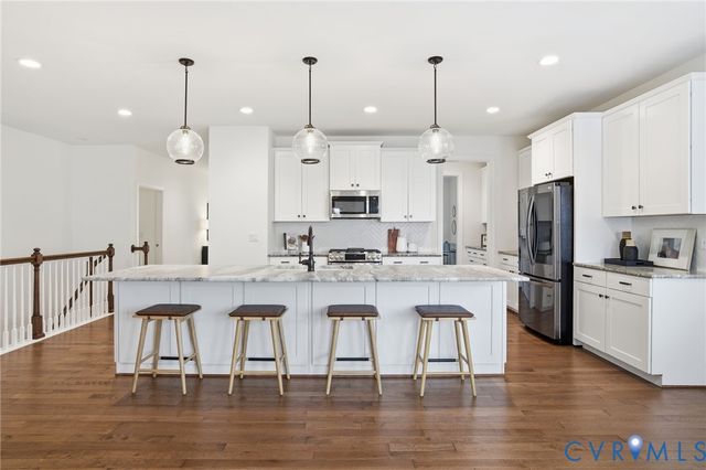 12348 S Crossing Dr, Manakin Sabot, VA 23103