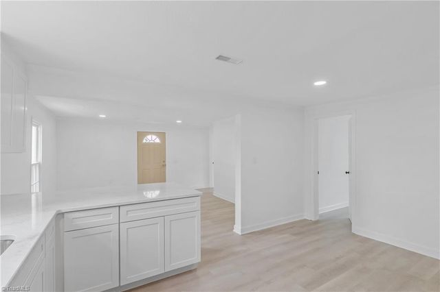 413 Junction Street, Mount Airy, NC 27030