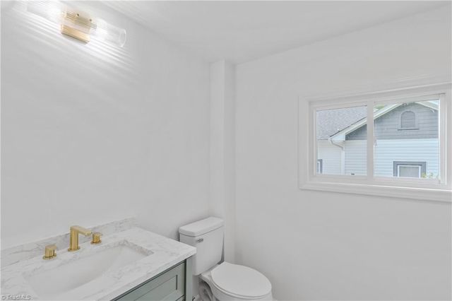 413 Junction Street, Mount Airy, NC 27030