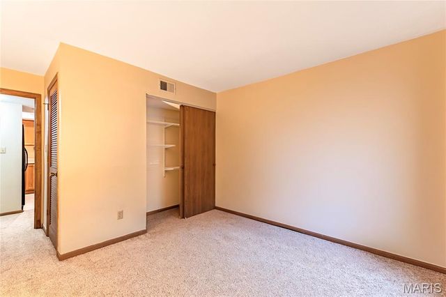 1440 Heritage Landing 105, St Charles, MO 63303