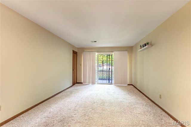 1440 Heritage Landing 105, St Charles, MO 63303