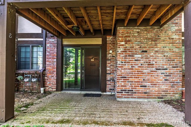 1440 Heritage Landing 105, St Charles, MO 63303
