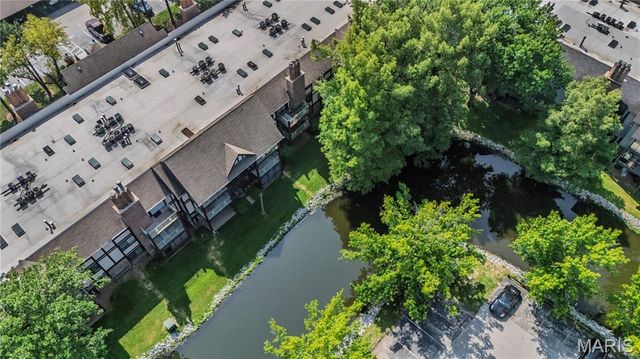 1440 Heritage Landing 105, St Charles, MO 63303