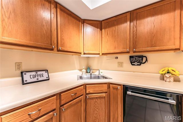 1440 Heritage Landing 105, St Charles, MO 63303