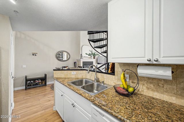 1701 E COLTER Street 490, Phoenix, AZ 85016