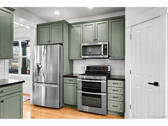 10137 E 31st Ave, Denver, CO 80238