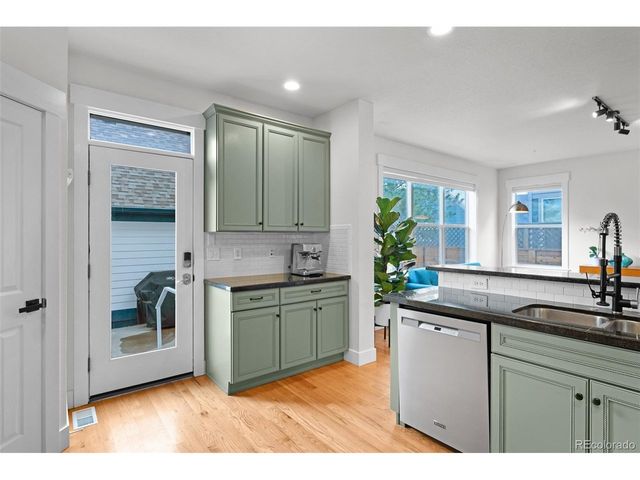 10137 E 31st Ave, Denver, CO 80238