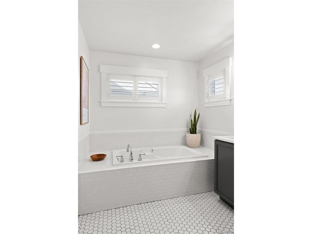 10137 E 31st Ave, Denver, CO 80238