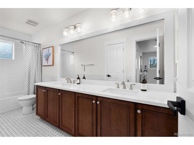 10137 E 31st Ave, Denver, CO 80238