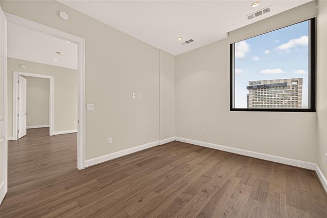 1211 Caroline Street 1403, Houston, TX 77002